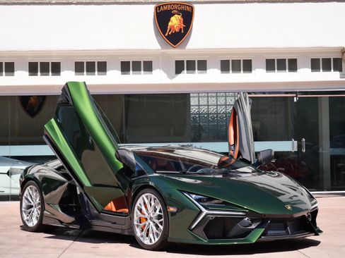 Used 2025 Lamborghini Revuelto AWD/4WD image 29