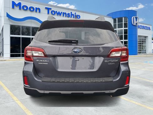 Used 2016 Subaru Outback 3.6R Limited AWD/4WD image 5