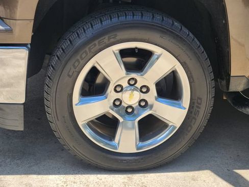Used 2015 Chevrolet Silverado 1500 LT w/ Texas Edition, 1LT Trim RWD image 17