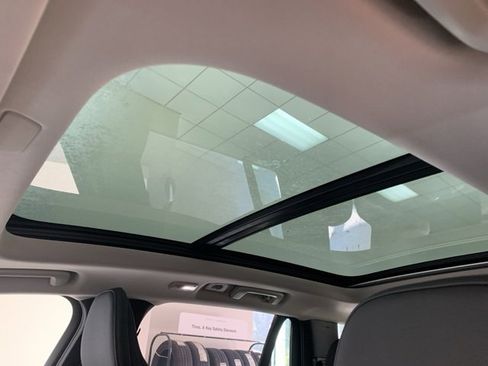 Used 2026 Volvo XC90 B6 Plus w/ Protection Package Premier image 19