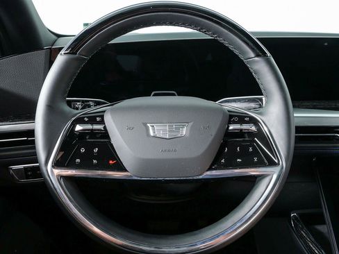 Used 2025 Cadillac Escalade IQ Sport 1 w/ Smart Trailering package AWD/4WD image 9
