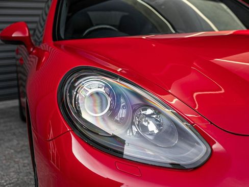 Used 2016 Porsche Panamera GTS AWD/4WD image 40