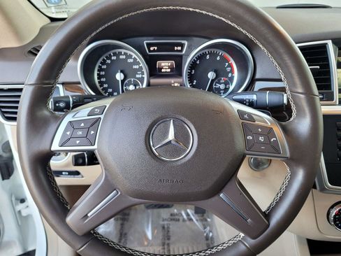 Used 2015 Mercedes-Benz ML 350 4MATIC image 30
