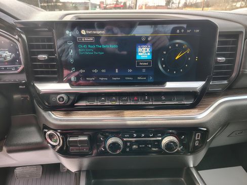 Used 2023 Chevrolet Silverado 1500 LT Trail Boss w/ Protection Package image 29