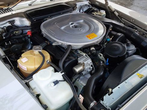 Used 1989 Mercedes-Benz 560 SL image 43