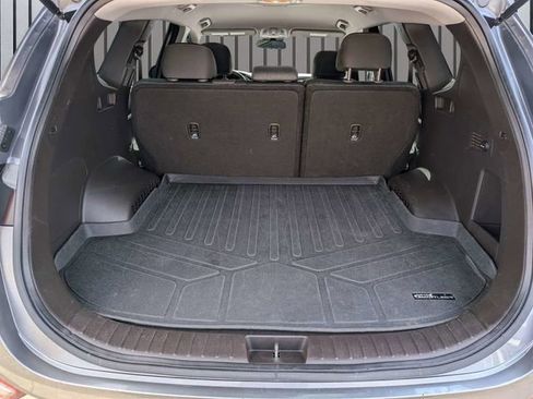 Used 2019 Hyundai Santa Fe SE image 28