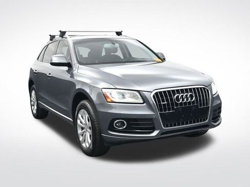 Used 2016 Audi Q5 2.0T Premium Plus w/ Technology Package image 2