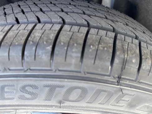 New 2025 Volkswagen Tiguan S image 31