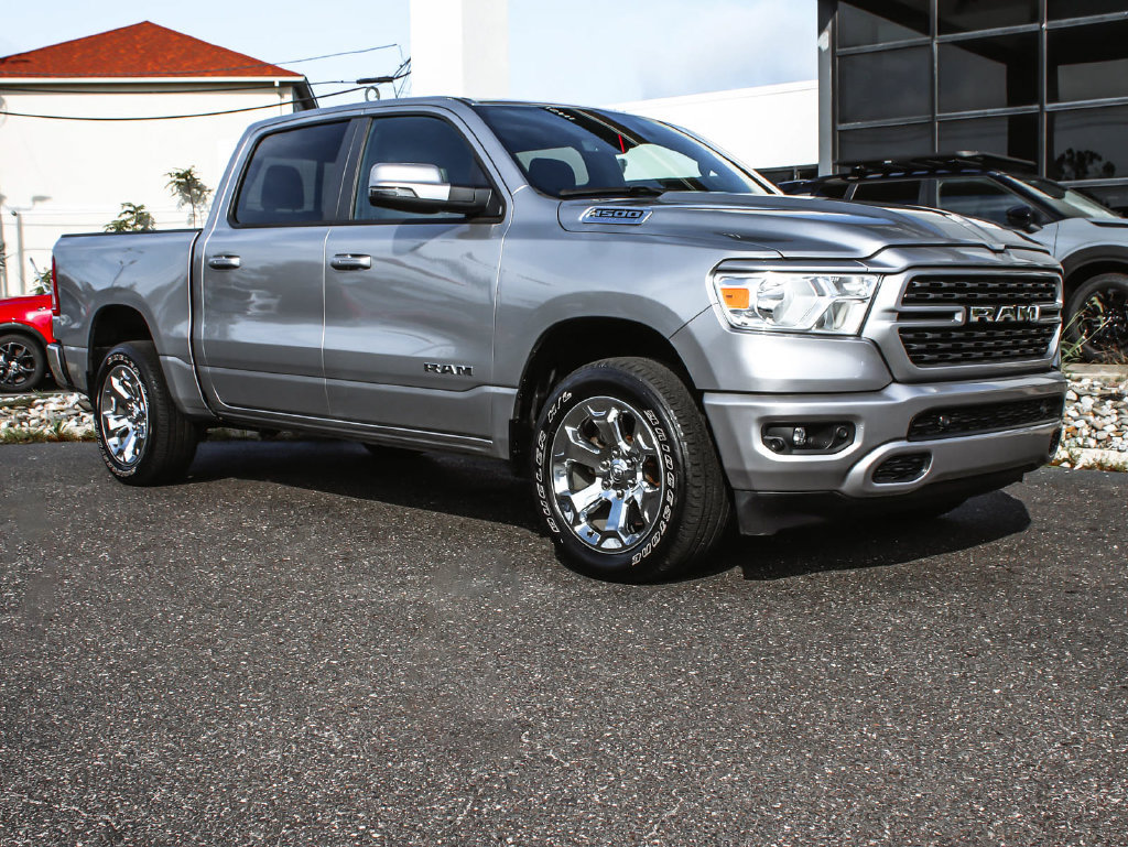 Used 2023 RAM 1500 Big Horn AWD/4WD image 3