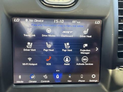 Used 2023 Chrysler 300 C image 26