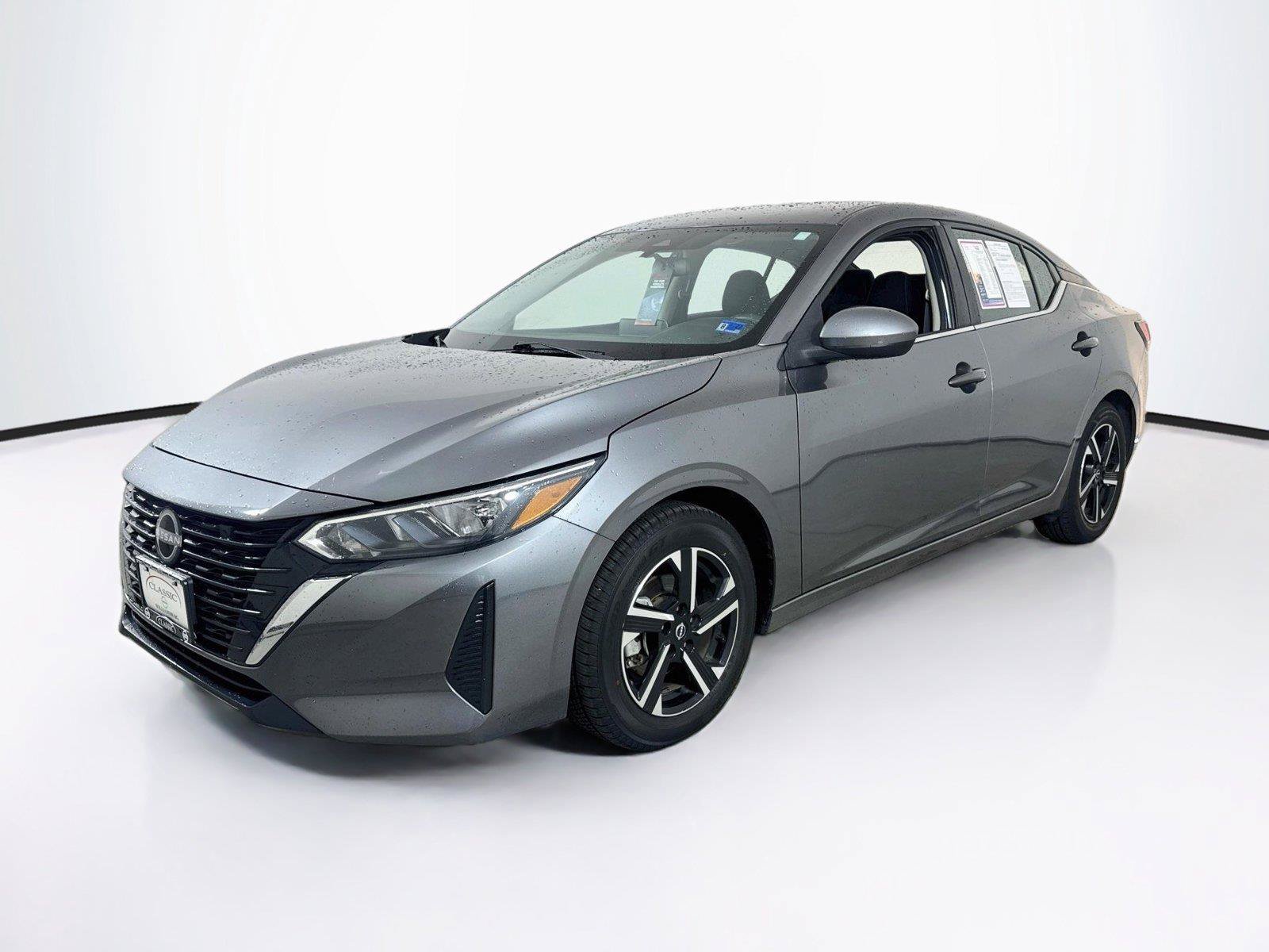 Used 2024 Nissan Sentra SV FWD image 1