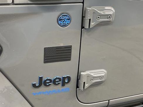 Used 2022 Jeep Wrangler Unlimited Sahara image 42