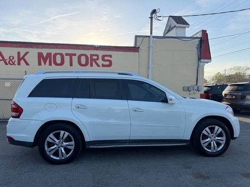 Used 2011 Mercedes-Benz GL 450 4MATIC image 9