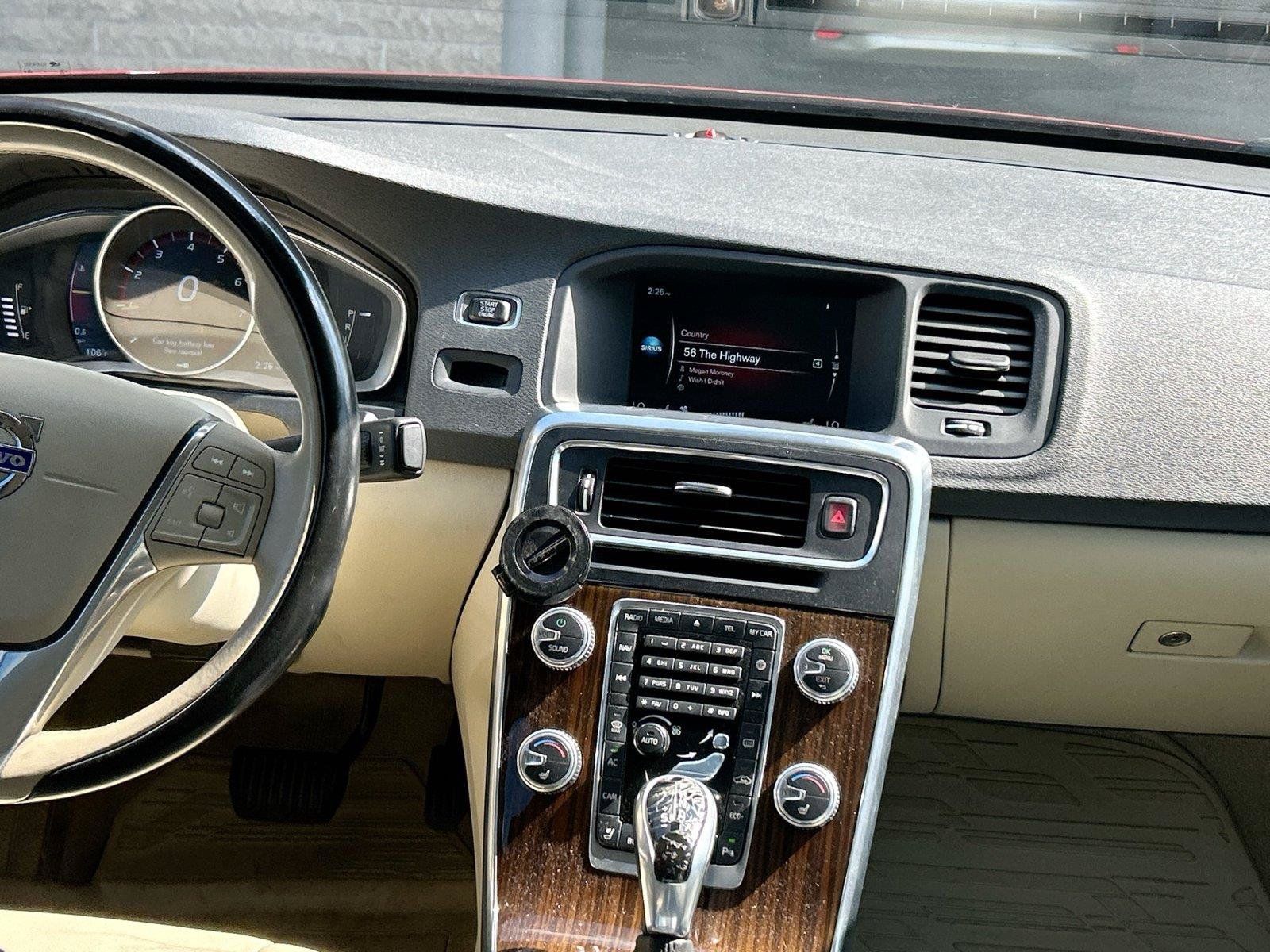 Used 2016 Volvo S60 T5 Premier w/ Convenience Package FWD image 19