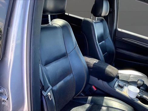 Used 2015 Jeep Grand Cherokee Limited w/ Luxury Group II image 7