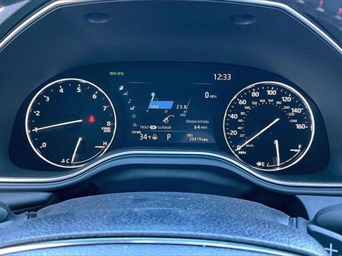 Used 2021 Toyota Avalon TRD image 12