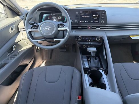 New 2026 Hyundai Elantra Blue image 22