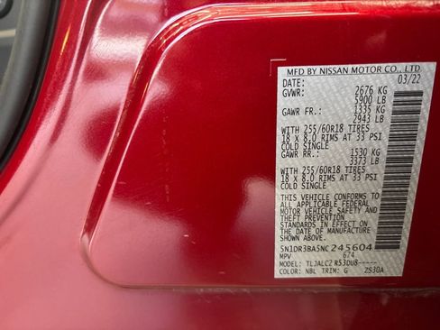 Used 2022 Nissan Pathfinder SV image 35