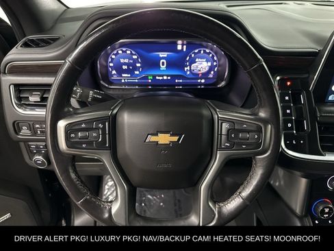 Used 2022 Chevrolet Tahoe Z71 w/ Luxury Package AWD/4WD image 13