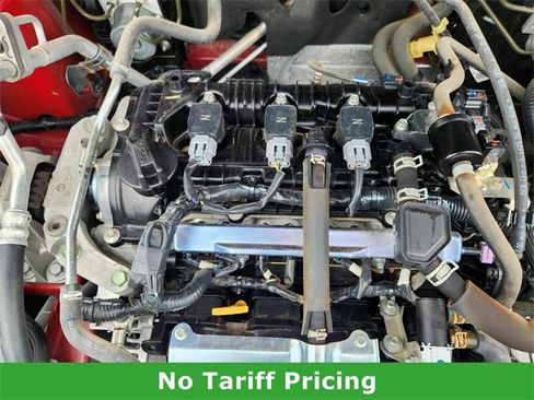 Used 2022 Nissan Kicks SV image 29