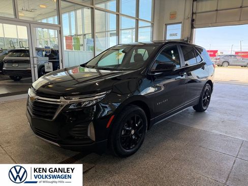 Used 2024 Chevrolet Equinox LT FWD image 1