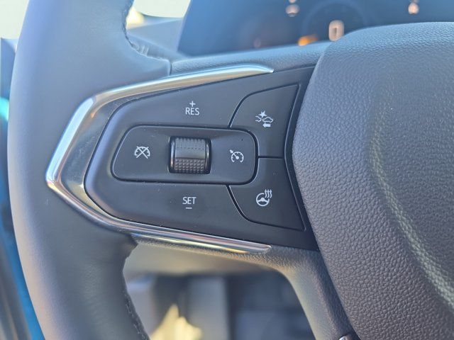 Used 2026 Chevrolet Trax LT w/ Driver Confidence Package FWD image 29