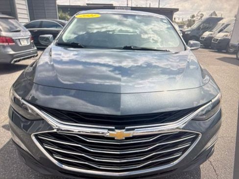 Used 2021 Chevrolet Malibu LT FWD image 3