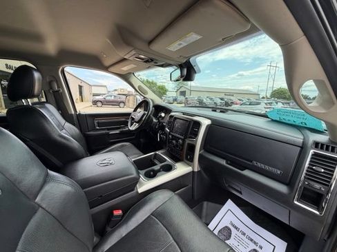 Used 2018 RAM 2500 Laramie AWD/4WD image 11