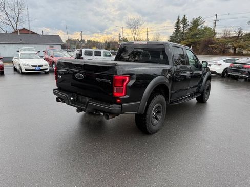 Used 2017 Ford F150 Raptor w/ Equipment Group 802A Luxury AWD/4WD image 4
