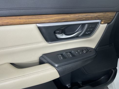 Used 2017 Honda CR-V EX-L image 13