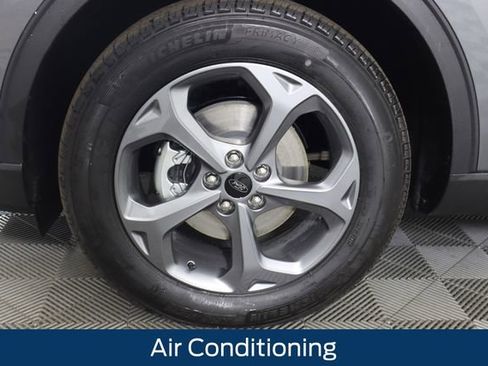 New 2026 Ford Escape ST-Line w/ Tech Pack #1 AWD/4WD image 13