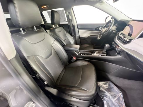 Used 2022 Jeep Compass Limited w/ Elite Group AWD/4WD image 27