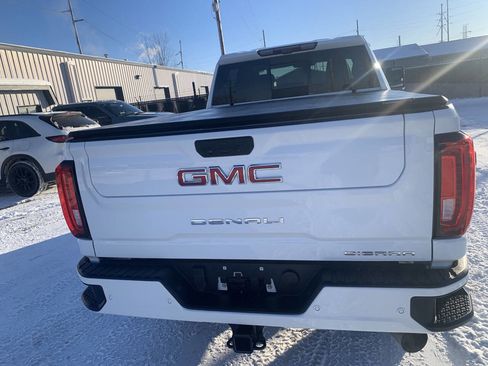 Used 2020 GMC Sierra 2500 Denali w/ Denali Ultimate Package image 9