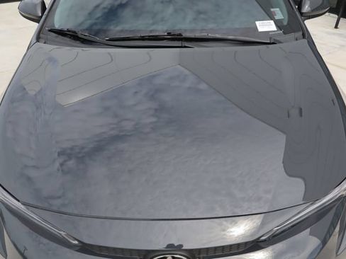 Used 2024 Toyota Corolla LE FWD image 17