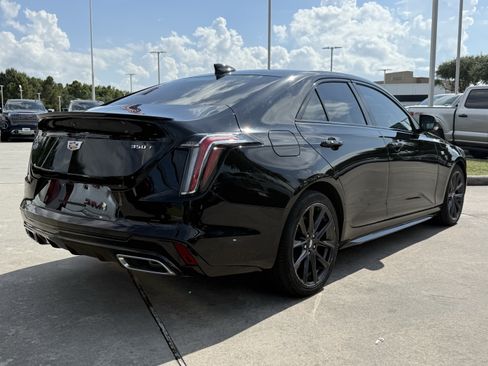 Used 2023 Cadillac CT4 Sport RWD image 5