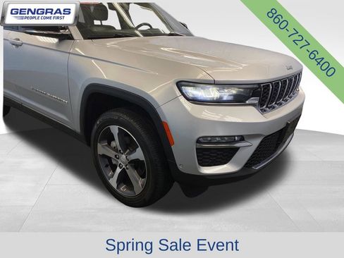 Used 2023 Jeep Grand Cherokee Limited w/ Luxury Tech Group II AWD/4WD image 50