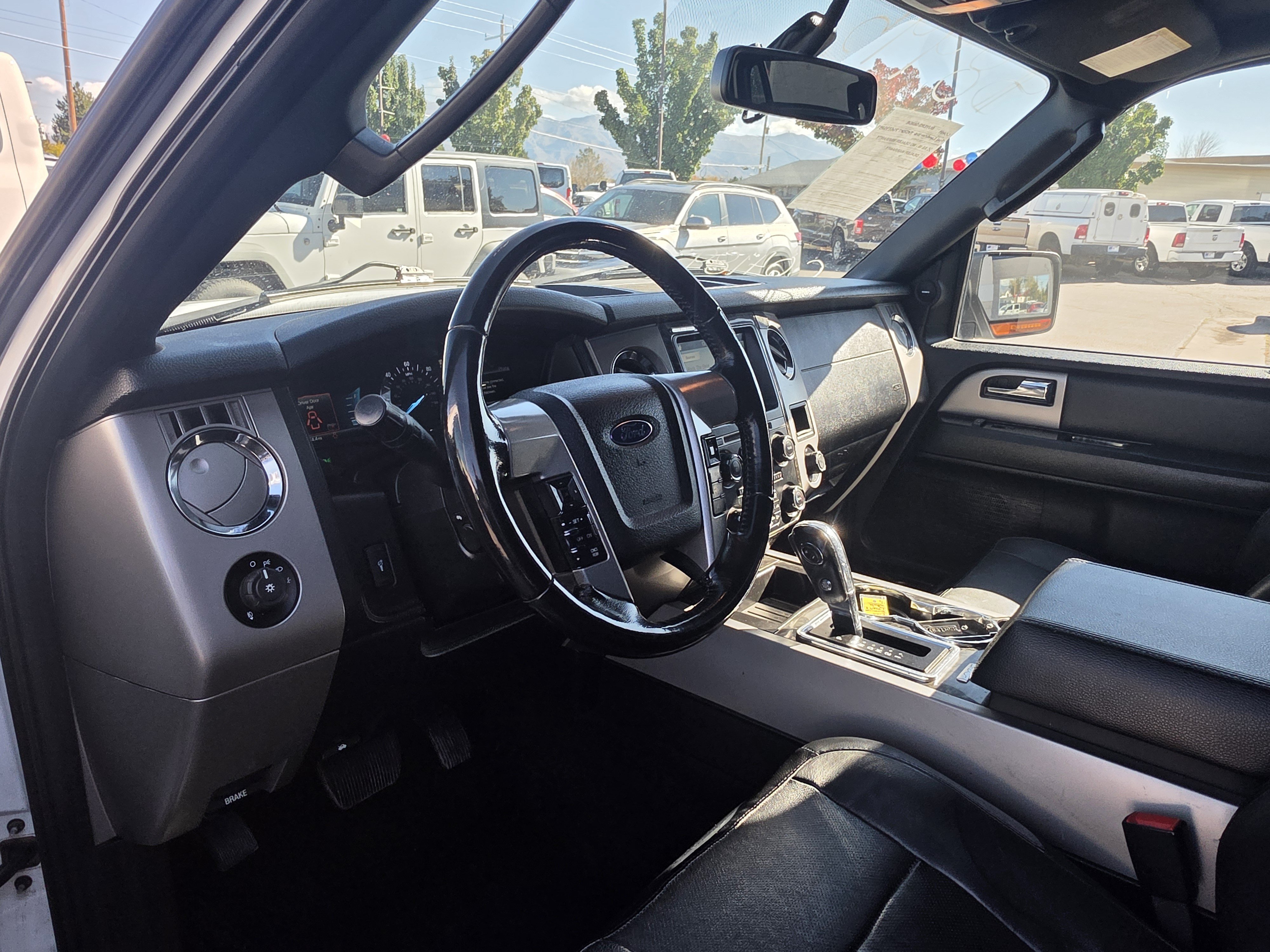 Used 2016 Ford Expedition EL Limited AWD/4WD image 11
