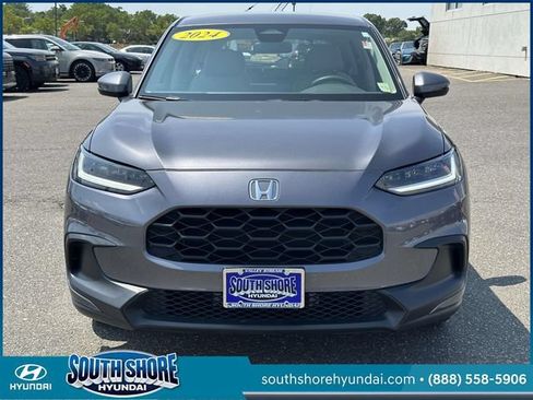 Used 2024 Honda HR-V LX image 2