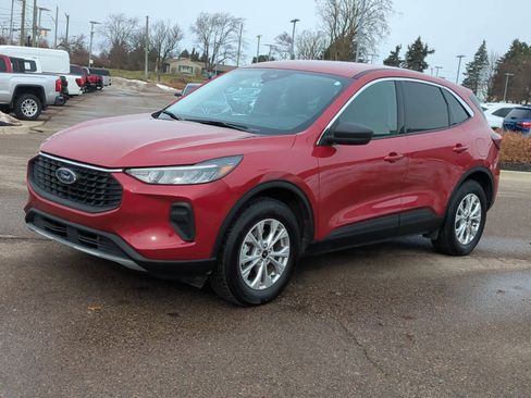 Certified 2023 Ford Escape Active image 4