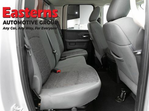 Used 2017 RAM 1500 Big Horn AWD/4WD image 23