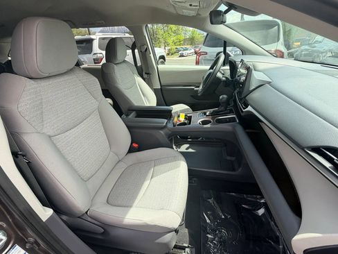 Used 2021 Toyota Sienna LE AWD/4WD image 23