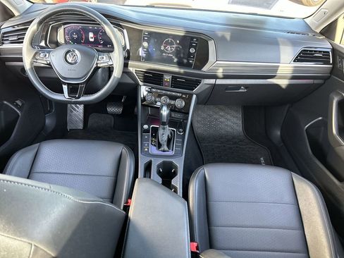 Used 2021 Volkswagen Jetta SEL image 12