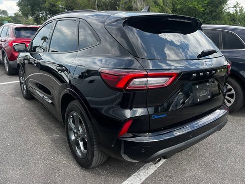 Used 2023 Ford Escape ST-Line w/ Tech Pack #1 FWD image 3