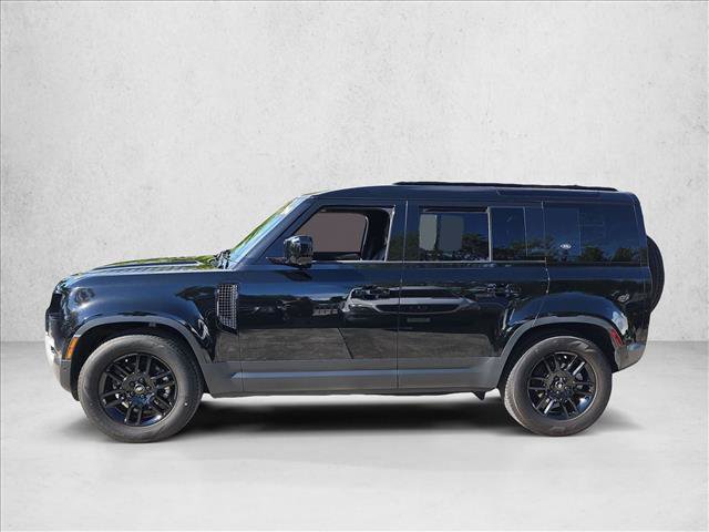 Used 2024 Land Rover Defender 110 S AWD/4WD image 9