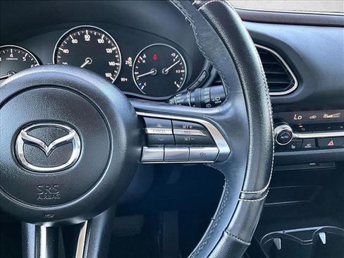 Used 2021 MAZDA CX-30 FWD 2.5 S w/ Premium Package image 19