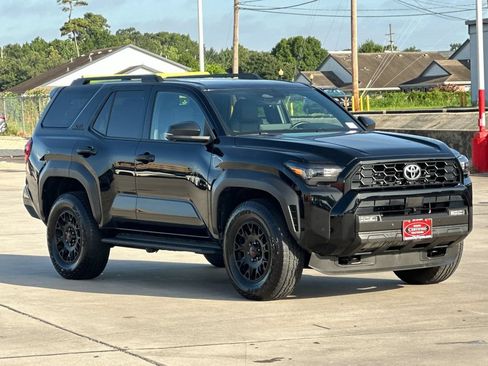 Certified 2025 Toyota 4Runner TRD Off-Road Premium w/ Tow Technology Package AWD/4WD image 8
