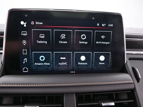 Used 2024 GMC Yukon AT4 w/ Max Trailering Package AWD/4WD image 14