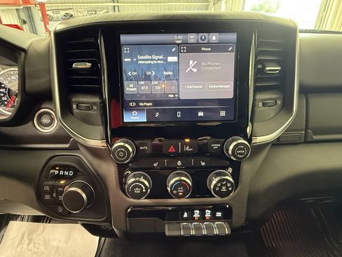 Used 2025 RAM 1500 Big Horn AWD/4WD image 21