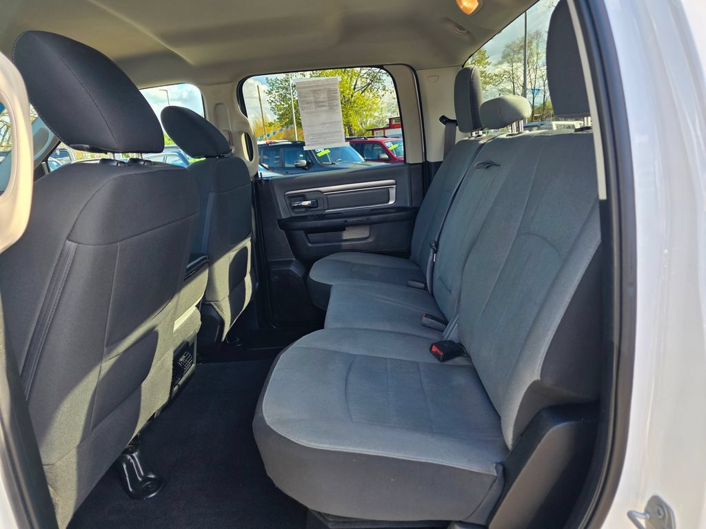 Used 2021 RAM 1500 Classic SLT w/ Protection Group AWD/4WD image 11