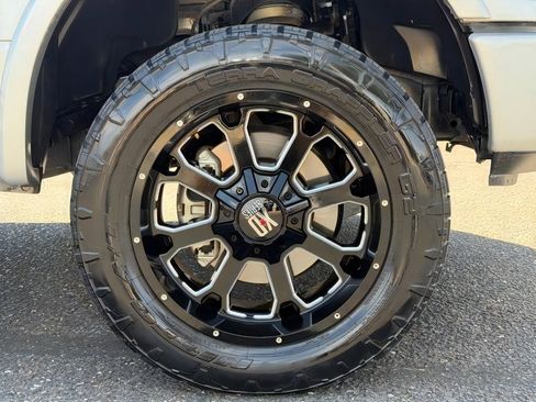 Used 2018 Ford F150 XLT w/ Equipment Group 302A Luxury AWD/4WD image 9